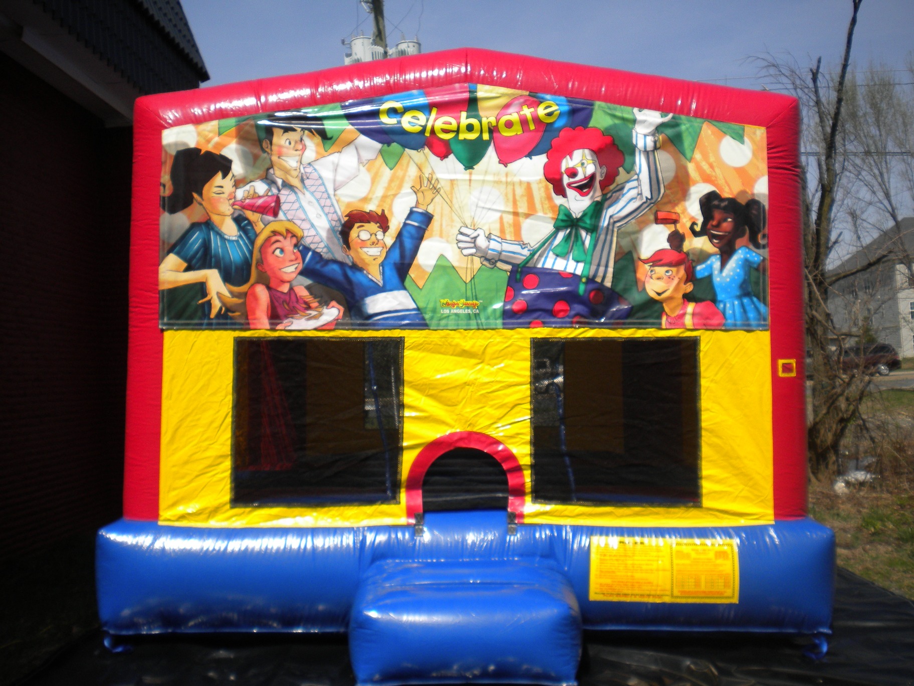 Large Module House with Celebrate Panel Front View