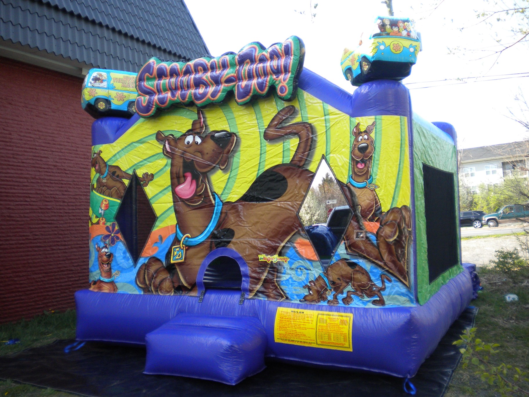 Scooby Doo Jumper Moonbounce Front Right View