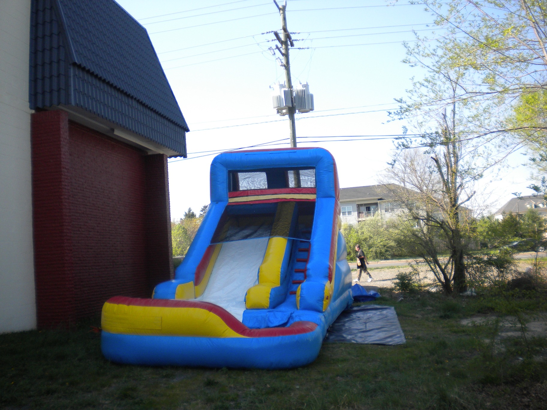 Slide N' Splash Inflatable Waterslide Moonbouce Front Right View 2